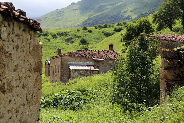 Santa Harabelerinde bahar güzelliği. Foto Haber 9