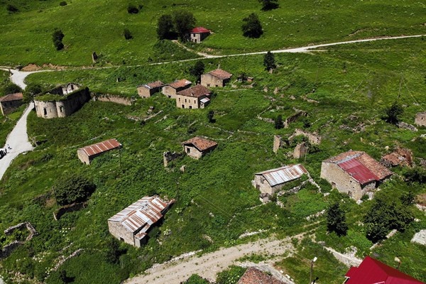 Santa Harabelerinde bahar güzelliği. Foto Haber 10