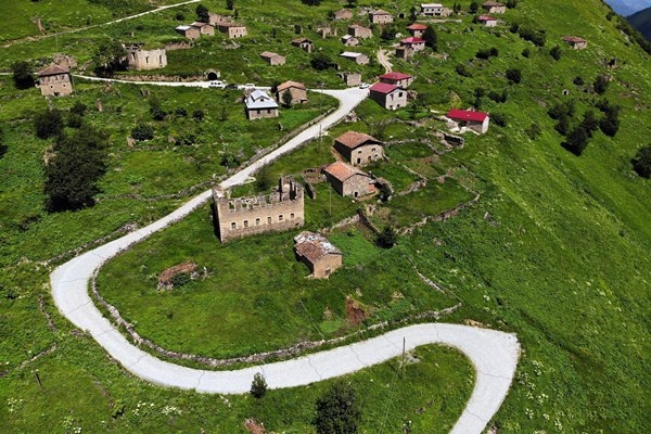 Santa Harabelerinde bahar güzelliği. Foto Haber 14