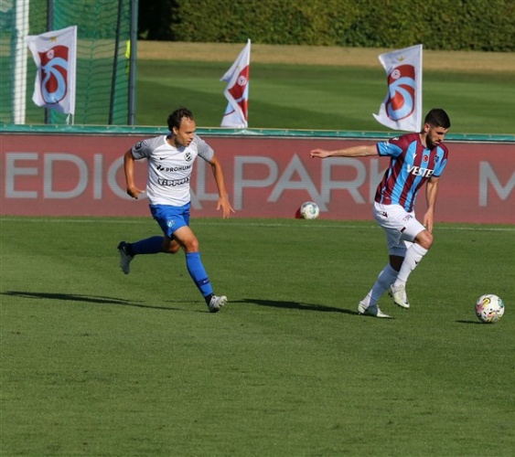 Trabzonspor'un ilk hazırlık maçından kareler. Foto Haber 27