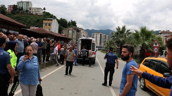Trabzon’da silahlı kavgadan acı haber! Foto Haber 11