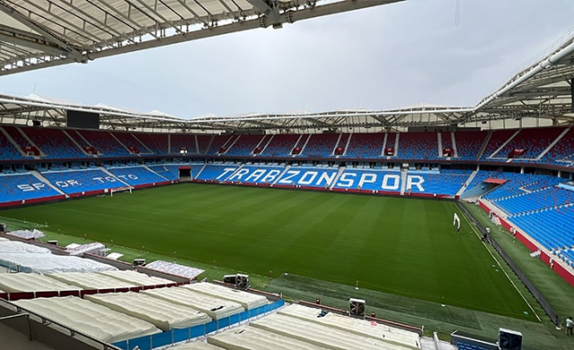 Trabzonspor'un stadyumu yeni sezona hazırlanıyor. Foto Haber 10