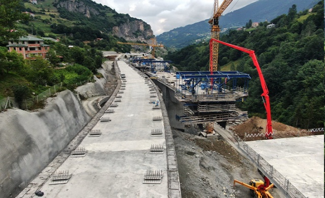 Yeni Zigana Tüneli’nin inşaatında sona geliniyor. Foto Haber 2