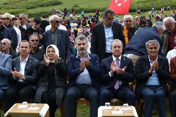 Trabzon Sis Dağında muhteşem festival. Foto Galeri 21