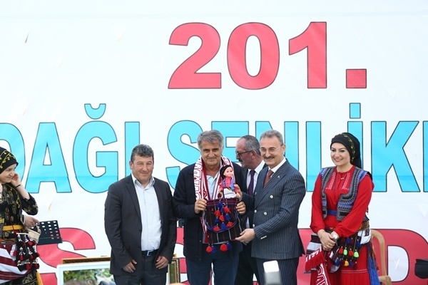 Trabzon Sis Dağında muhteşem festival. Foto Galeri 15