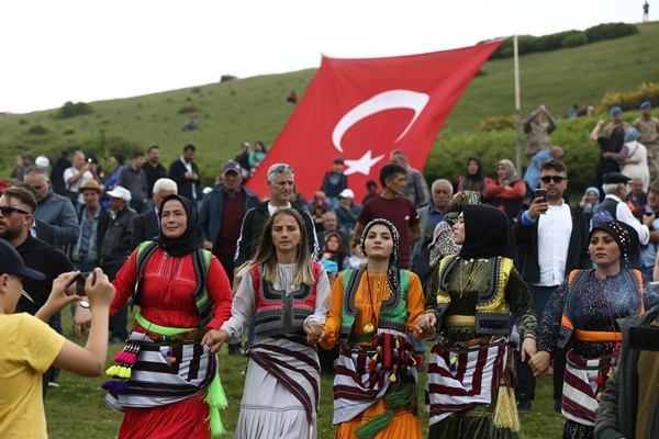 Trabzon Sis Dağında muhteşem festival. Foto Galeri 20