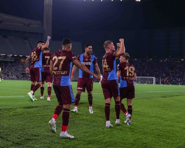 Trabzonspor - Sivasspor maçından kareler. Foto Haber 28