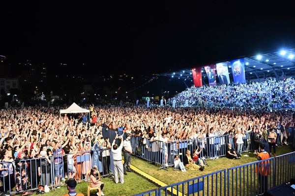 Trabzon'da Horon Festivali sona erdi. Foto Galeri 10