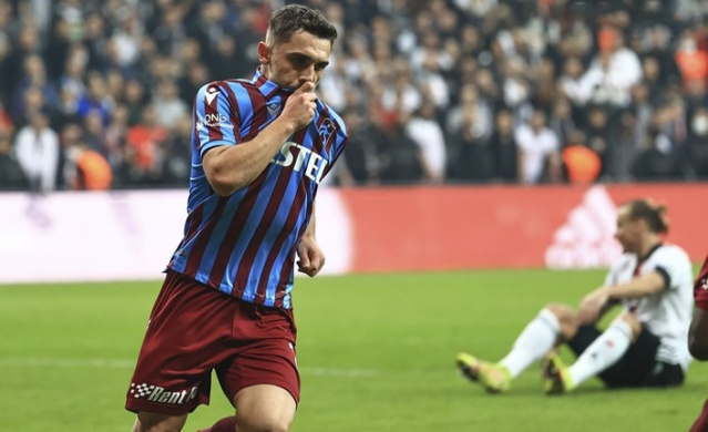 Trabzonspor'dan iki yıldıza yeni sözleşme. 6 Eylül 2022 12