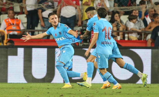Trabzonspor’un Ferencvaros maçı muhtemel 11’i belli oldu! 9