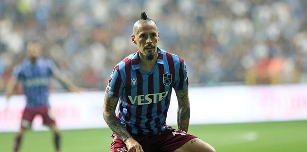 Trabzonspor'da revizyon! Abdullah Avcı'dan flaş Hamsik kararı. Foto Haber 2