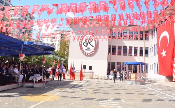Trabzon’da Eğitim-Öğretim yılı törenle başladı! Foto Haber 14