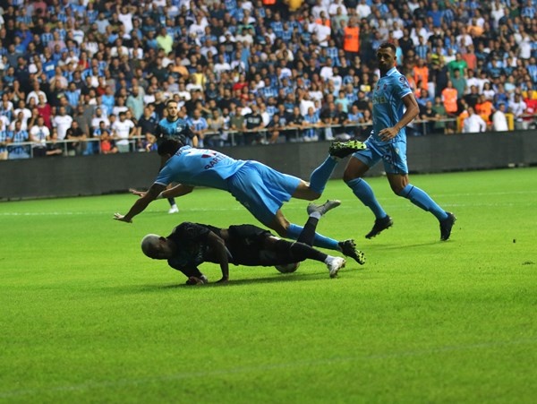 Adana Demirspor Trabzonspor maçında neler oldu? Foto Galeri 14