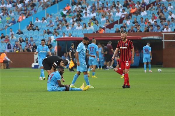 Trabzonspor'un kazandığı penaltı için spor yorumcuları ne dedi? Farklı görüş yok! Foto Galeri 11