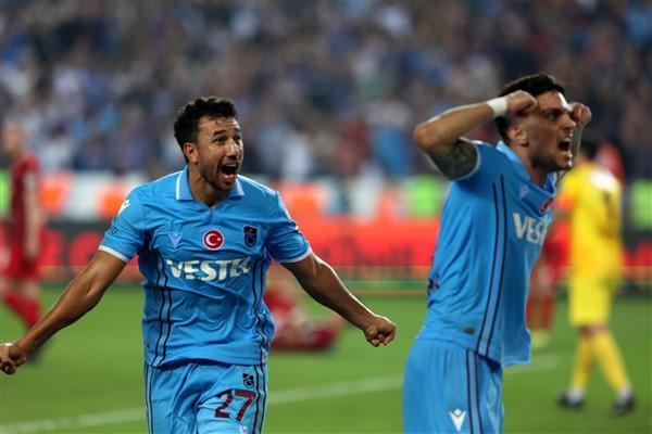 Trabzonspor maçını böyle yorumladı “Sezonun en değerli…” Foto Haber 15