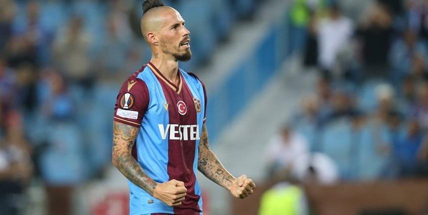 Trabzonspor'un yıldızı Hamsik göz kamaştırıyor. Foto Haber 7