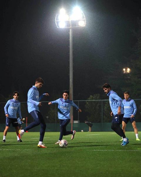 Trabzonspor hazırlıklara başladı. Foto Haber 5