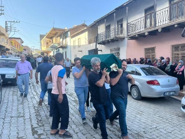 Trabzon'da kazada ölen güngörmüş ailesi toprağa verildi. Foto Haber 10