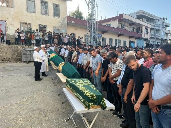 Trabzon'da kazada ölen güngörmüş ailesi toprağa verildi. Foto Haber 8