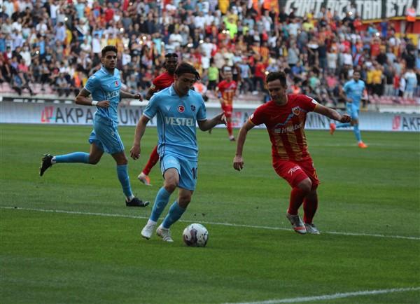 Kayserispor - Trabzonspor maçından kareler. Foto Haber 14