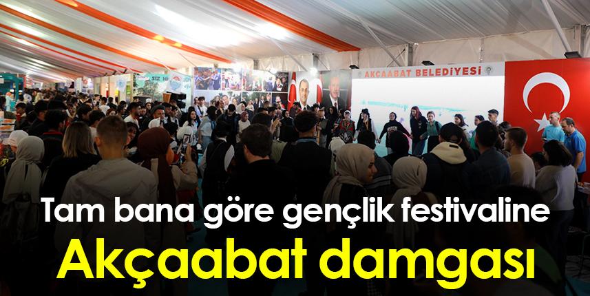 "Tam Bana Göre Gençlik Festivali" başladı. 6 Ekim 2022 1