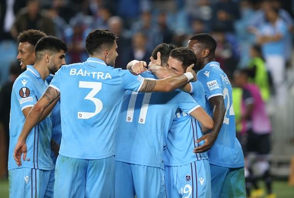 Trabzonspor şov yaptı! Ülke puanı yükseldi! Foto Haber 3