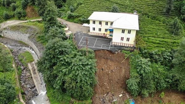 Rize'de selin vurduğu okul yeniden açıldı. Foto Haber 4