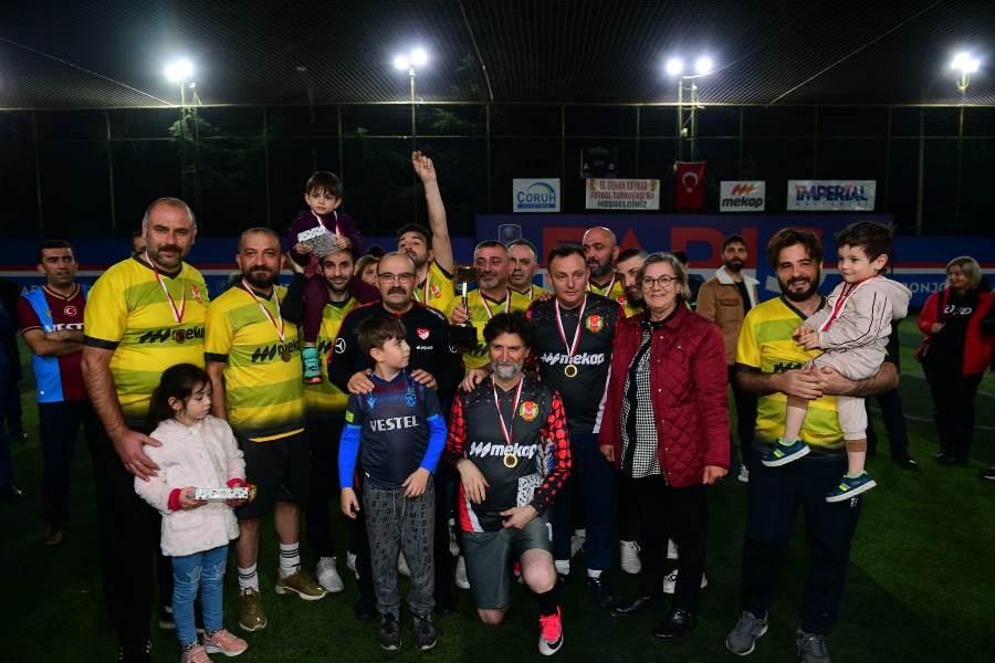 Trabzon'da 15. Orhan Kaynar futbol turnuvası sona erdi 14