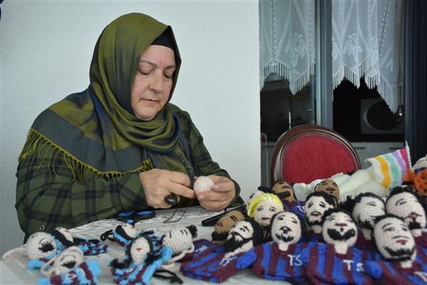 Trabzonlu ev hanımı "futbolcu maskotları" yapıyor 5
