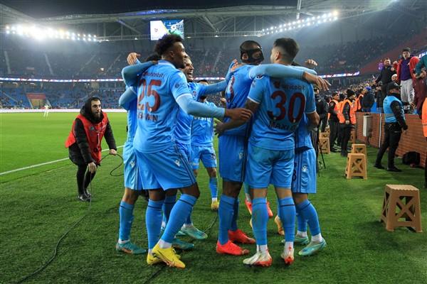 Trabzonsporlu iki isme büyük övgü: Müthiş oynadılar! 7