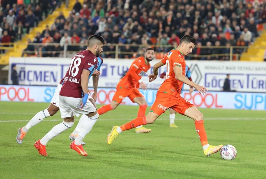 Maç sonrası flaş yorum: Trabzonspor tanınmaz halde 4