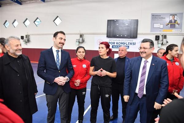 Trabzon'da spor kompleksi açılışı gerçekleştirildi 11