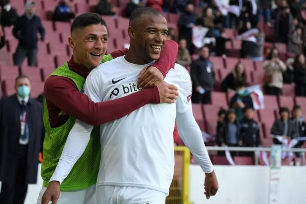 Trabzonspor iki oyuncu için harekete geçti! Karar bekleniyor 11