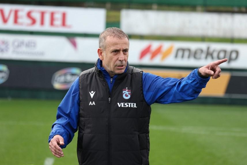 Trabzonspor'da Abdullah Avcı'nın Avrupa kabusu 10