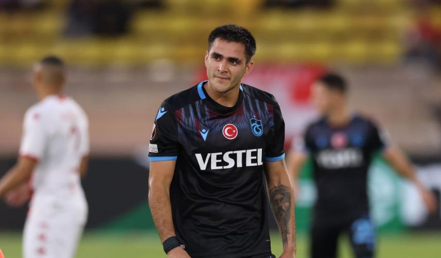 Trabzonspor'un golcüsü için flaş iddia! Ayrılıyor mu? 3