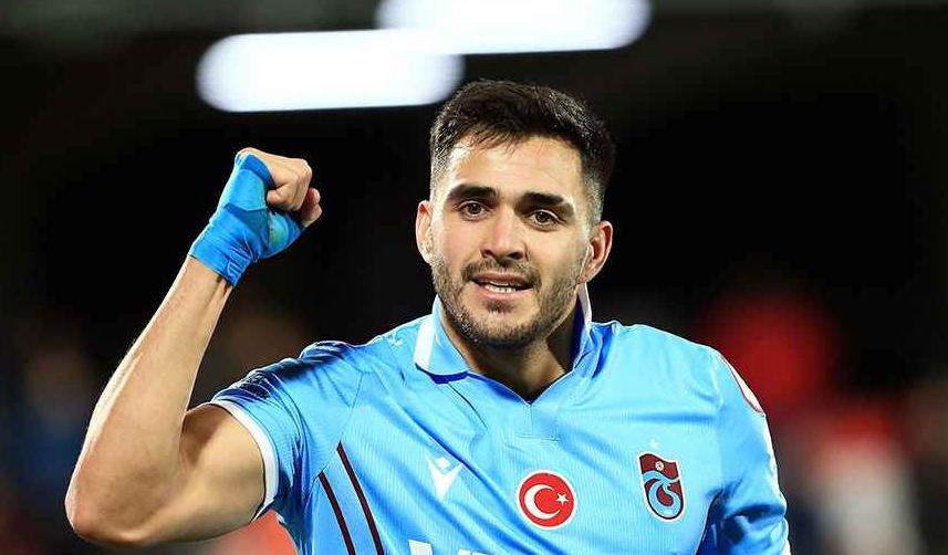 Trabzonspor'un golcüsü için flaş iddia! Ayrılıyor mu? 4