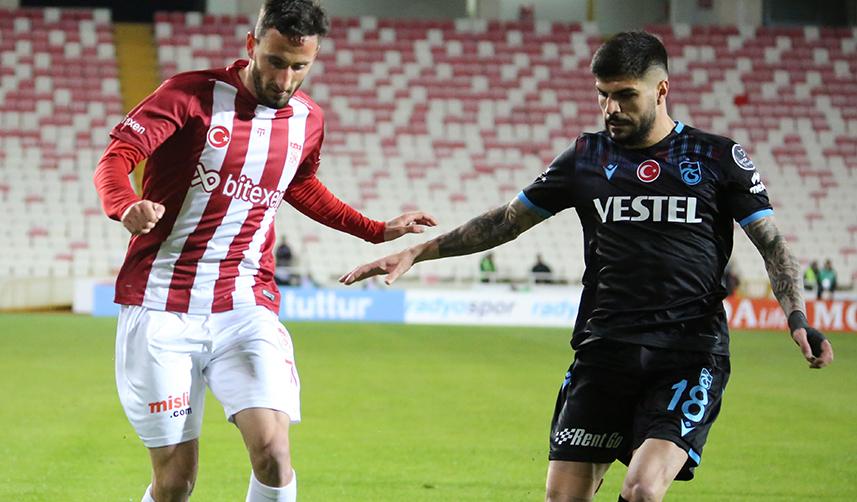 Trabzonspor’un mağlubiyetini böyle değerlendirdi! “Sadece Uğurcan ayakta kaldı” 10