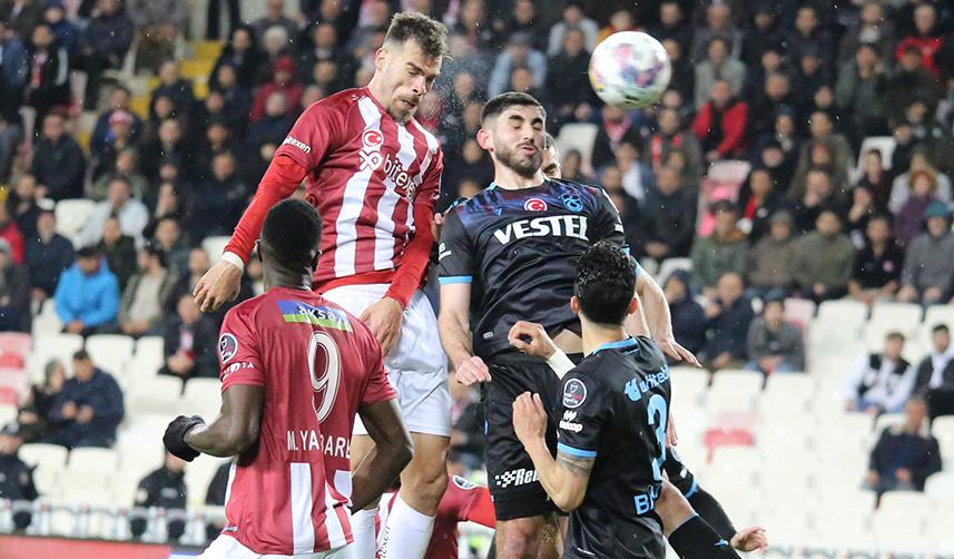 Trabzonspor’da Uğurcan Çakır’ın Sivasspor maçı performansı 5