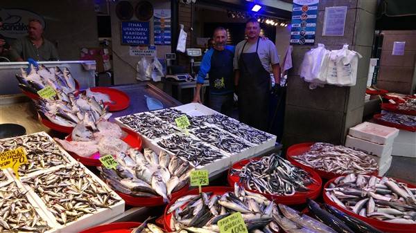 Trabzon'daki balık tezgahlarında çeşitler arttı 4
