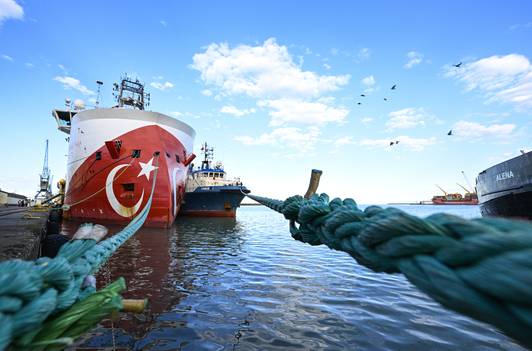 Trabzon Limanı'ndaki Barbaros Hayrettin Paşa Gemisi hazırlanıyor 21