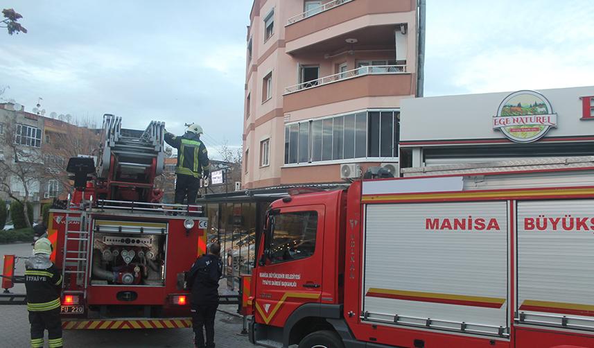 Mansia'da iş yerinde yangın paniği