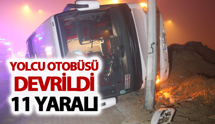 Konya'da Yolcu otobüsü refüje çarparak devrildi.i: 11 Yaralı