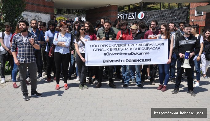 Anadolu Üniversitesi önünde 'bölünme' protestosu