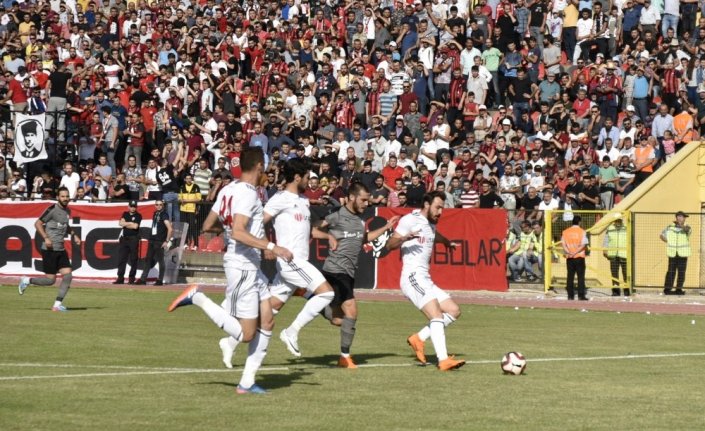 TFF 2. Lig: UTAŞ Uşakspor:3 - Manisaspor:0