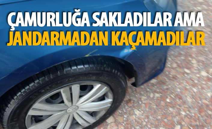 Trabzon'da araç çamurluğundan uyuşturucu çıktı