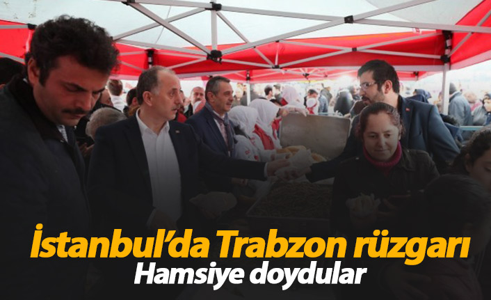 İstanbul'da Trabzon rüzgarı..Hamsi Şöleni'nde vatandaşlara yaklaşık 3 ton hamsi ikram edildi.
