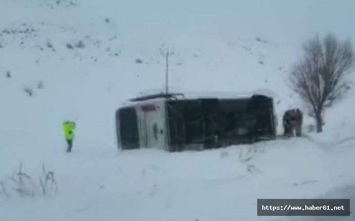 Halk otobüsü devrildi - 1 ölü, 20 yaralı