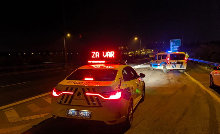 İzmir’de minibüsün çarptığı yaya hayatını kaybetti