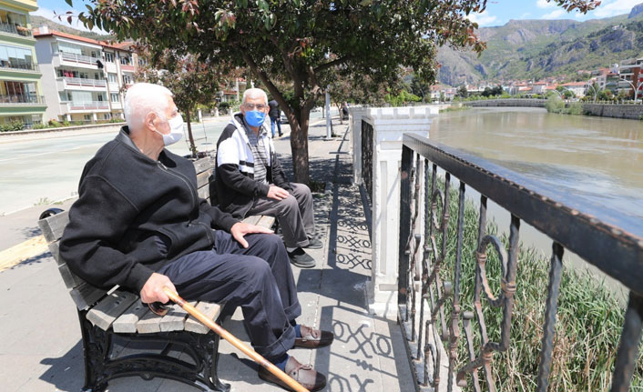 Amasya'da maskesiz sokağa çıkmak yasaklandı