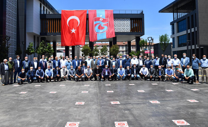 Trabzonspor Divan Kurulu Başkanı Ali Sürmen: Hakkımızı yedirtmeyiz!